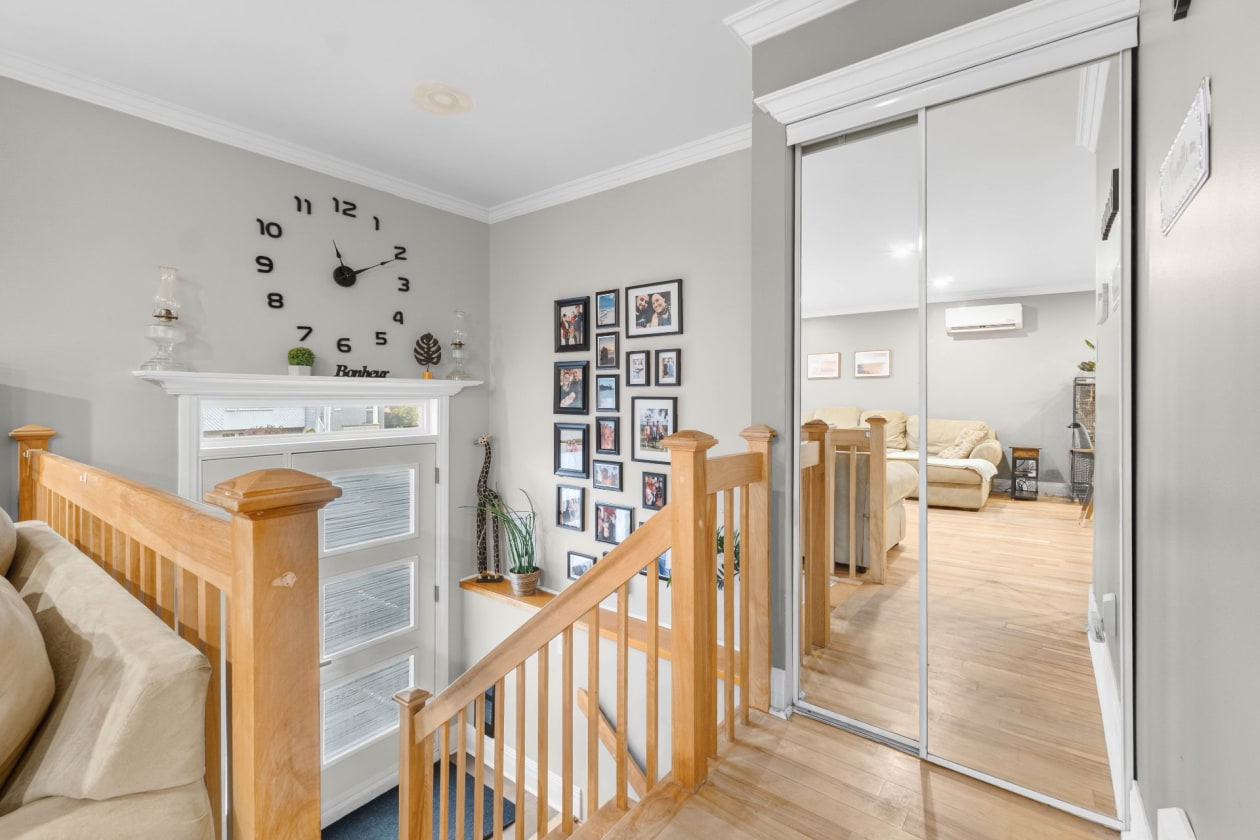 Escalier — 990, Rue de Bordeaux, Laval (Fabreville), H7P3Z5, Laval (Fabreville)