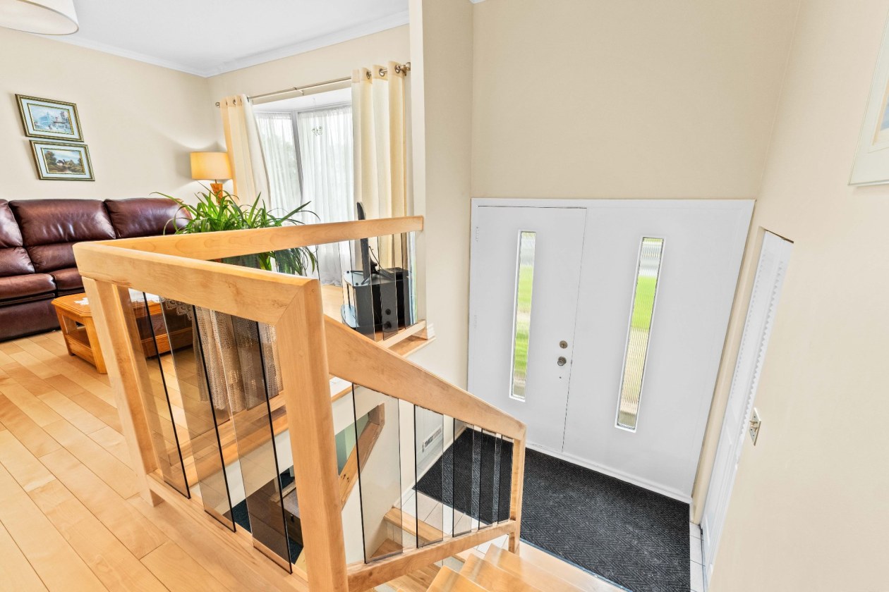 Escalier — 644, Av. Crépeau, Mascouche, J7K2R3, Mascouche