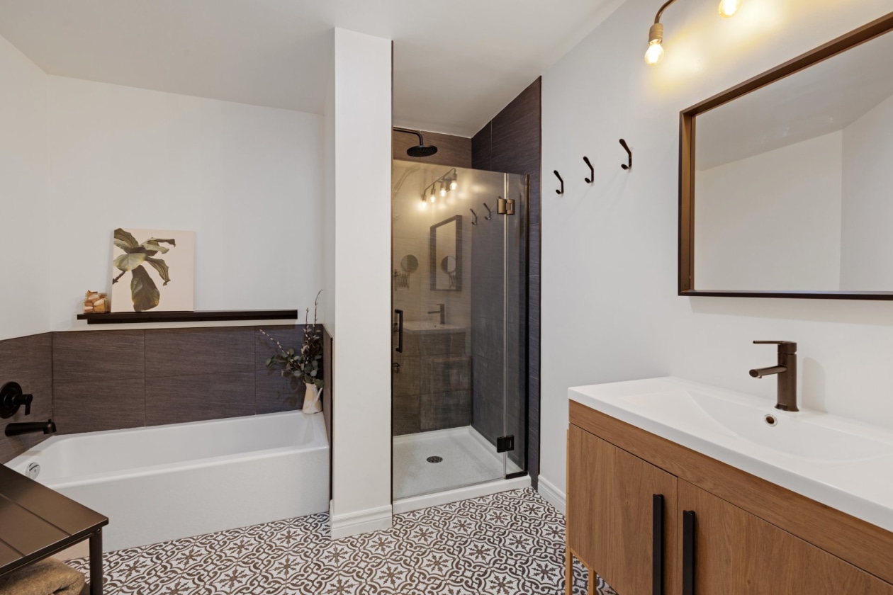 Salle de bains — 2906, Rue Duchesneau, Montréal (Mercier/Hochelaga-Maisonneuve), H1L6P9, Montréal (Mercier/Hochelaga-Maisonneuve)