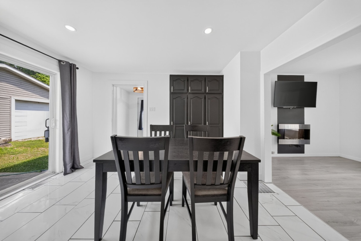 Salle à manger — 27, Rue Brown, Windsor, J1S2K7, Windsor