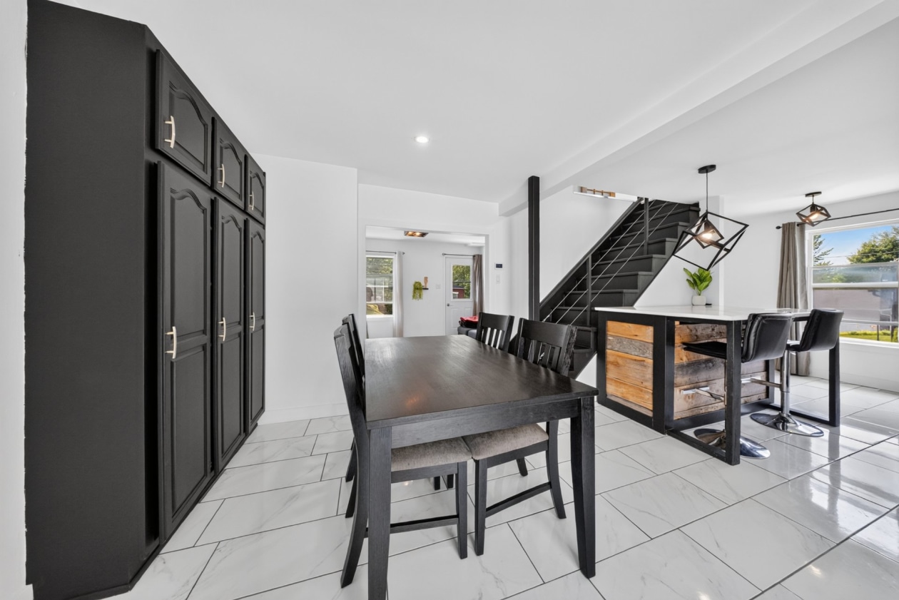 Salle à manger — 27, Rue Brown, Windsor, J1S2K7, Windsor