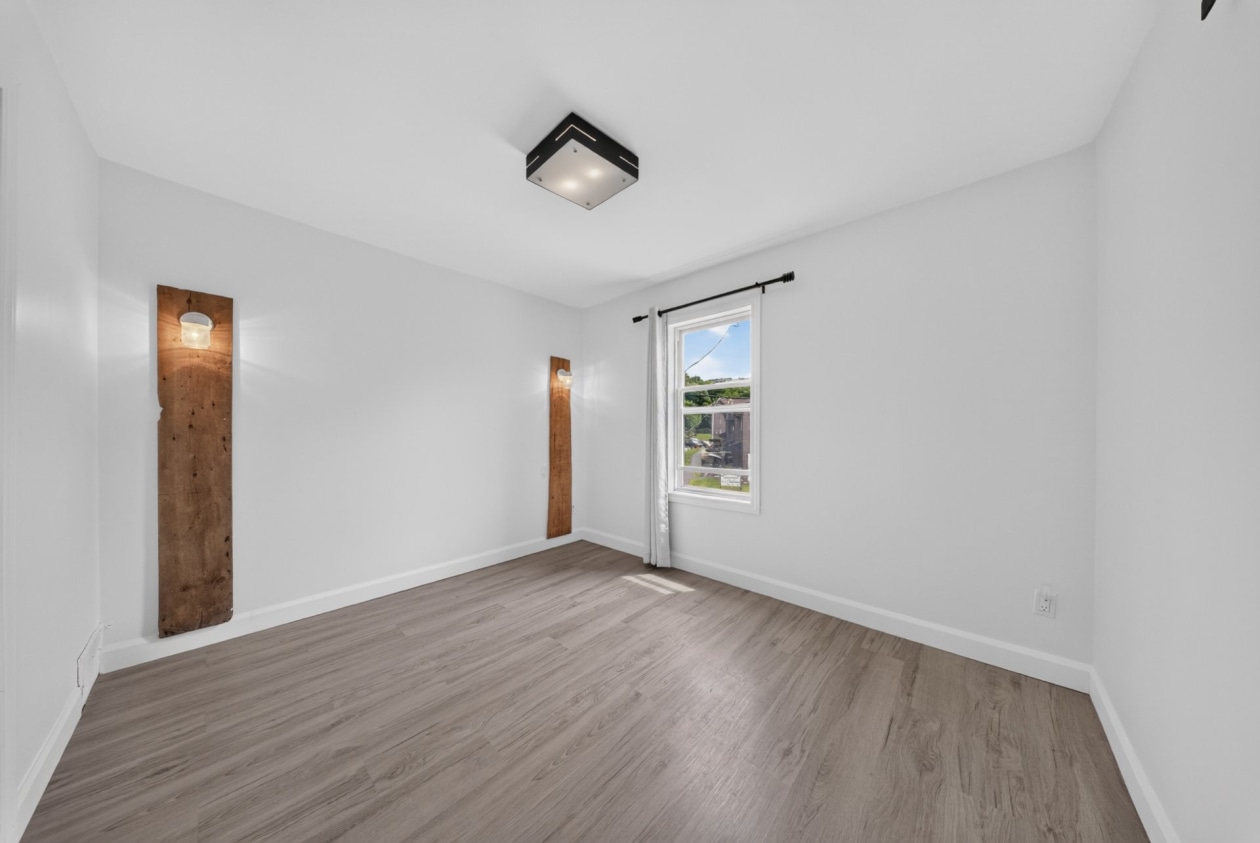 Chambre à coucher — 27, Rue Brown, Windsor, J1S2K7, Windsor