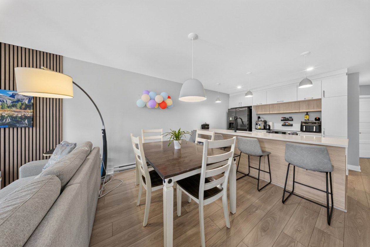 Salle à manger — 949, Rue Magnone, Granby, J2H3J4, Granby