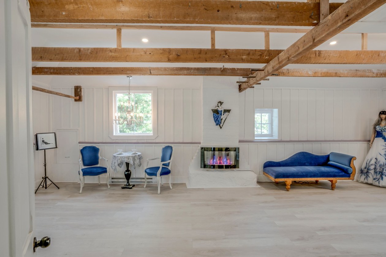 Salle familiale — 1216, Rue du Maine, Québec (Charlesbourg ), G1G2J4, Québec (Charlesbourg )