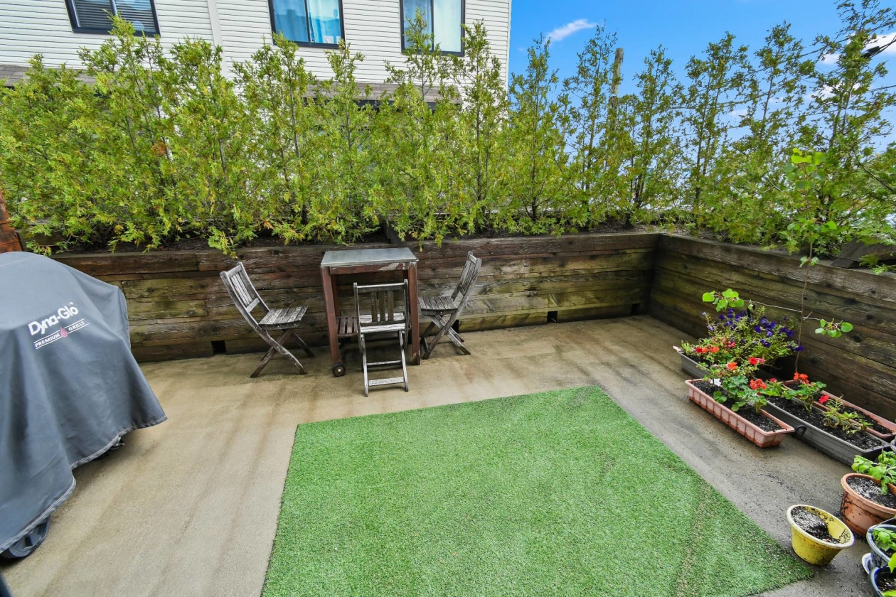 Terrasse — 526, Rue Papineau, Boisbriand, J7G0A4, Boisbriand