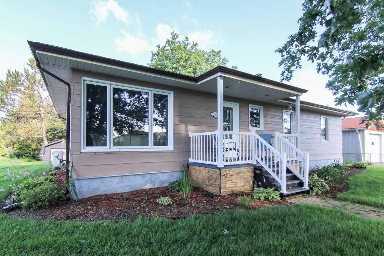 Façade — 1001, Rue Ste-Agnès, Saguenay (Chicoutimi), G7G3V8, Saguenay (Chicoutimi)