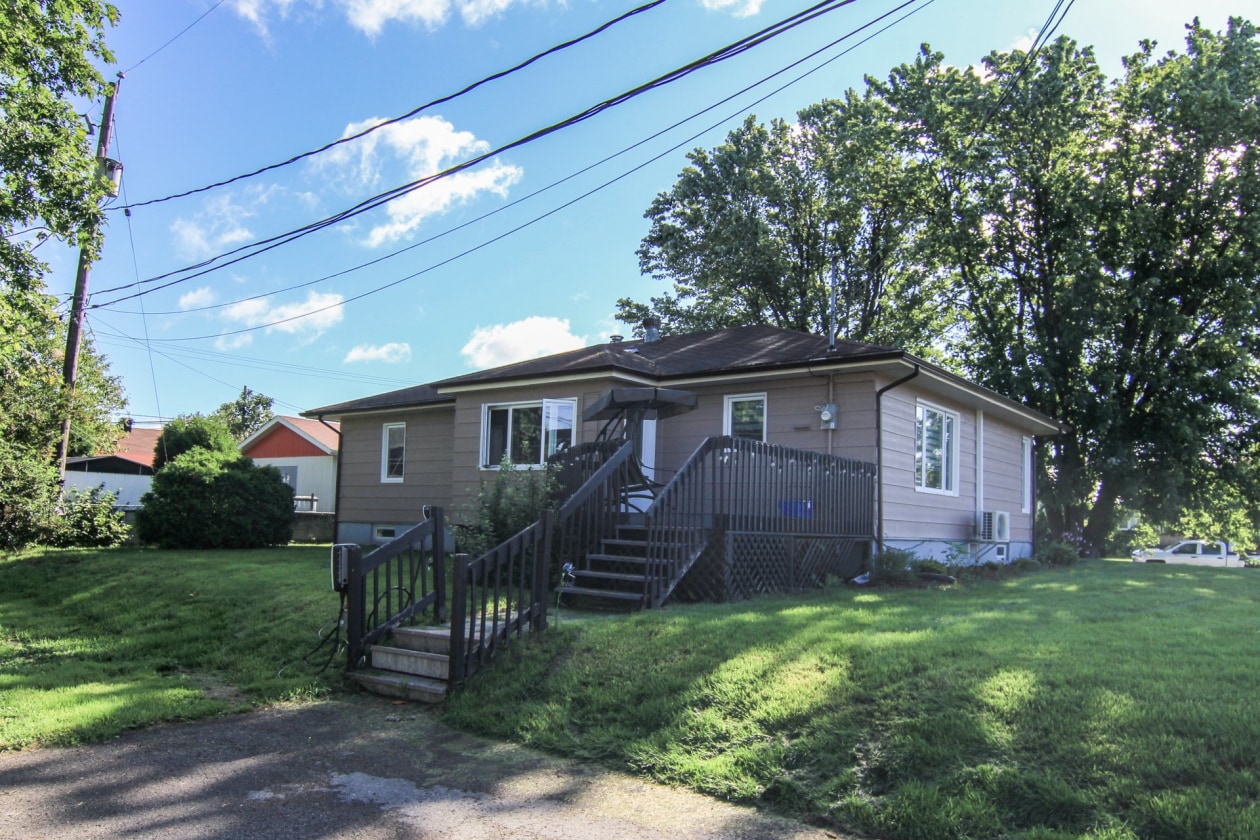 Extérieur — 1001, Rue Ste-Agnès, Saguenay (Chicoutimi), G7G3V8, Saguenay (Chicoutimi)