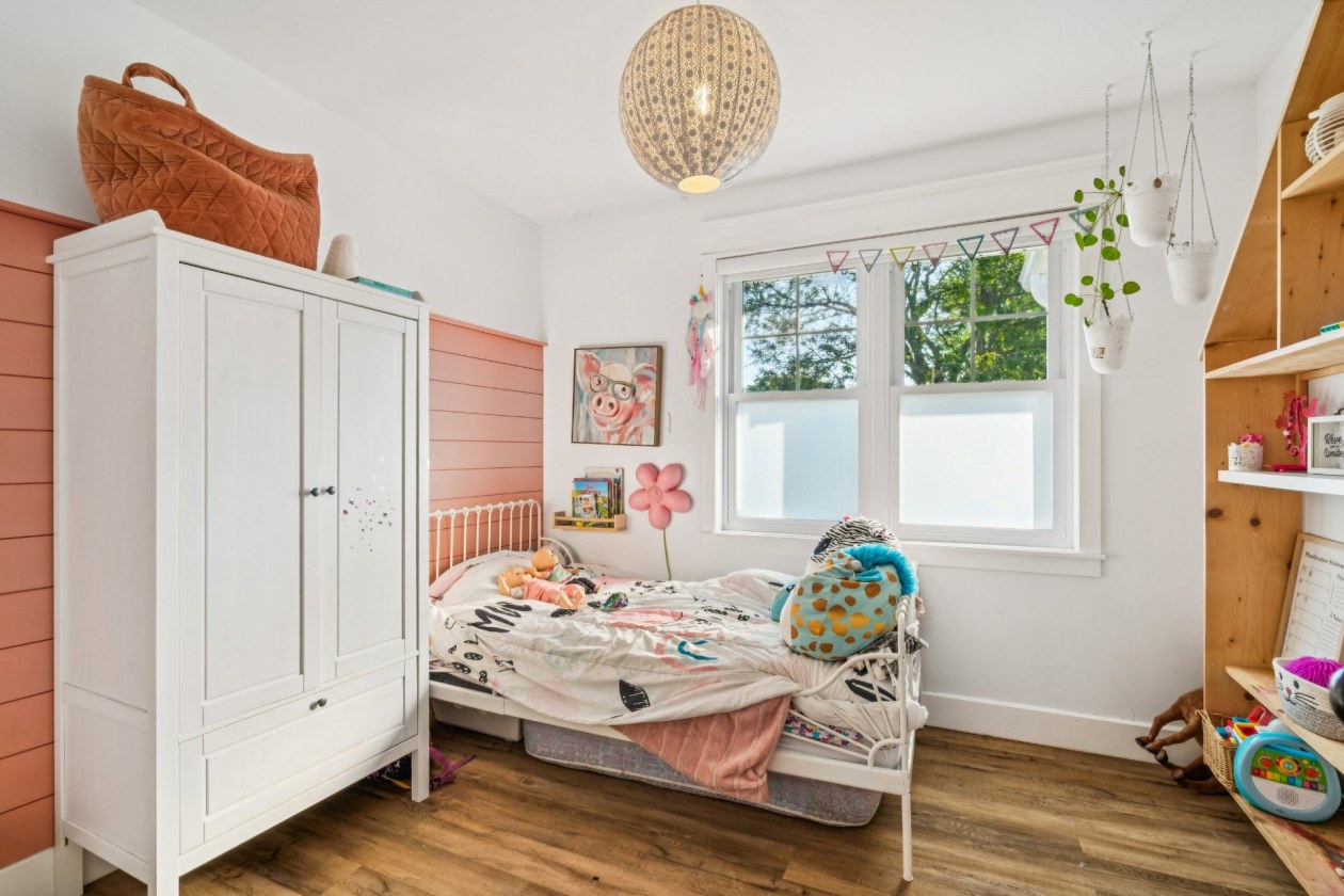 Chambre à coucher — 112, Rue du Parc, Verchères, J0L2R0, Verchères
