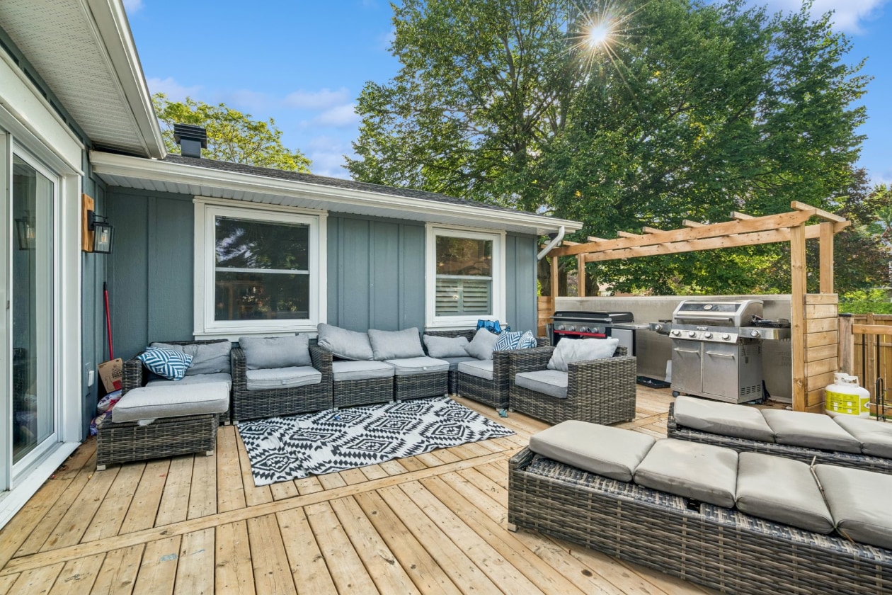 Terrasse — 112, Rue du Parc, Verchères, J0L2R0, Verchères