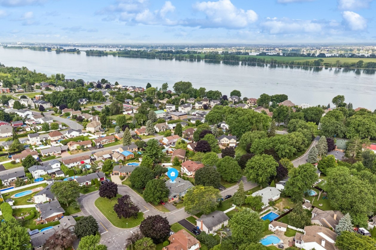 Photo aérienne — 112, Rue du Parc, Verchères, J0L2R0, Verchères