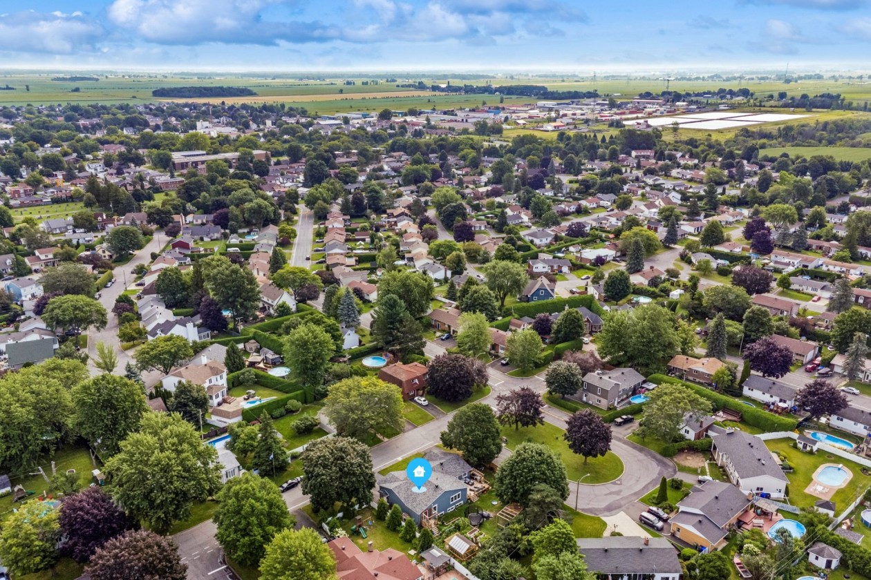 Photo aérienne — 112, Rue du Parc, Verchères, J0L2R0, Verchères