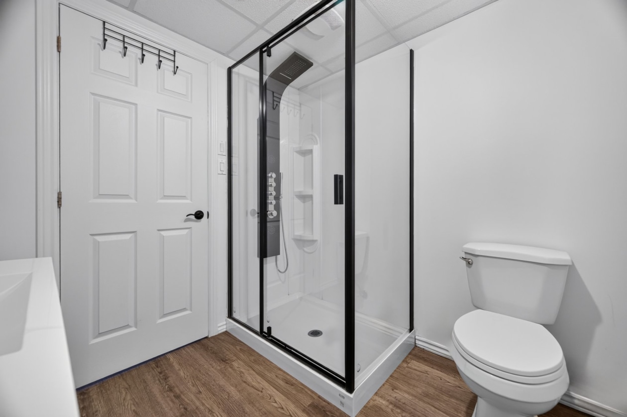 Salle de bains — 81, Rue Soucy, La Rédemption, G0J1P0, La Rédemption