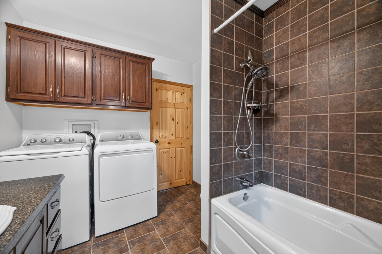 Salle de bains — 81, Rue Soucy, La Rédemption, G0J1P0, La Rédemption