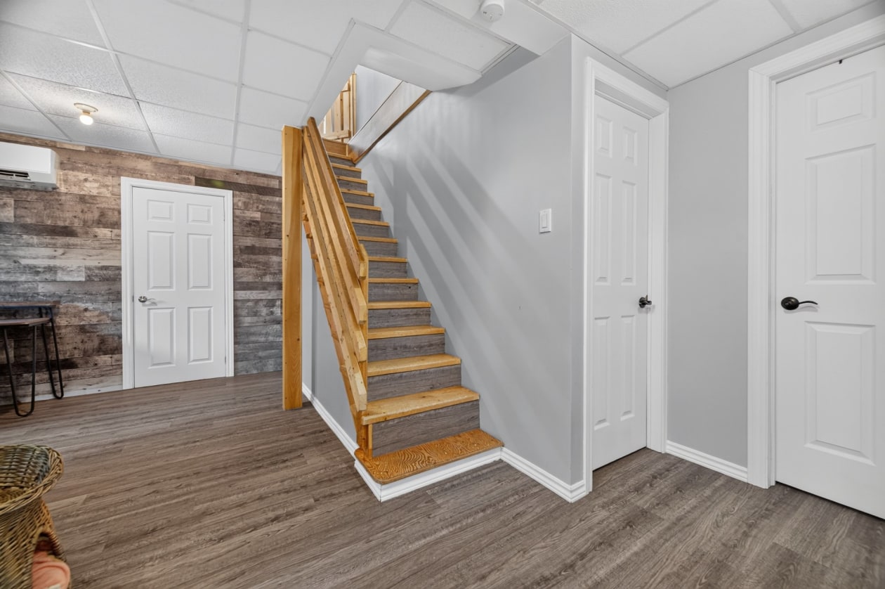 Escalier — 81, Rue Soucy, La Rédemption, G0J1P0, La Rédemption
