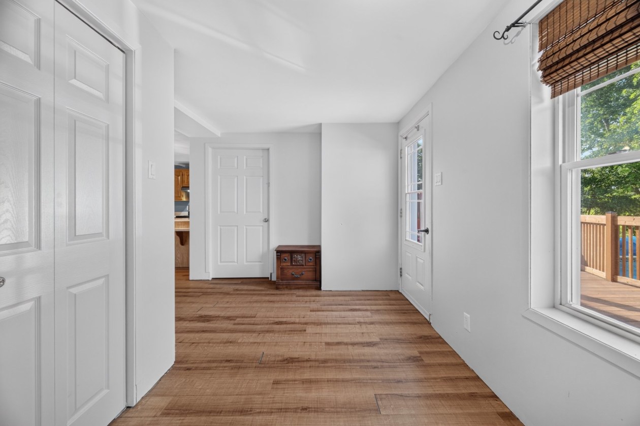 Hall d'entrée — 81, Rue Soucy, La Rédemption, G0J1P0, La Rédemption