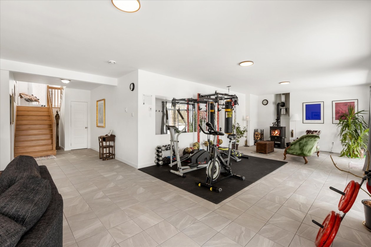 Salle familiale — 5610, Ch. du Lac-Héroux, Saint-Boniface, G0X2L0, Saint-Boniface