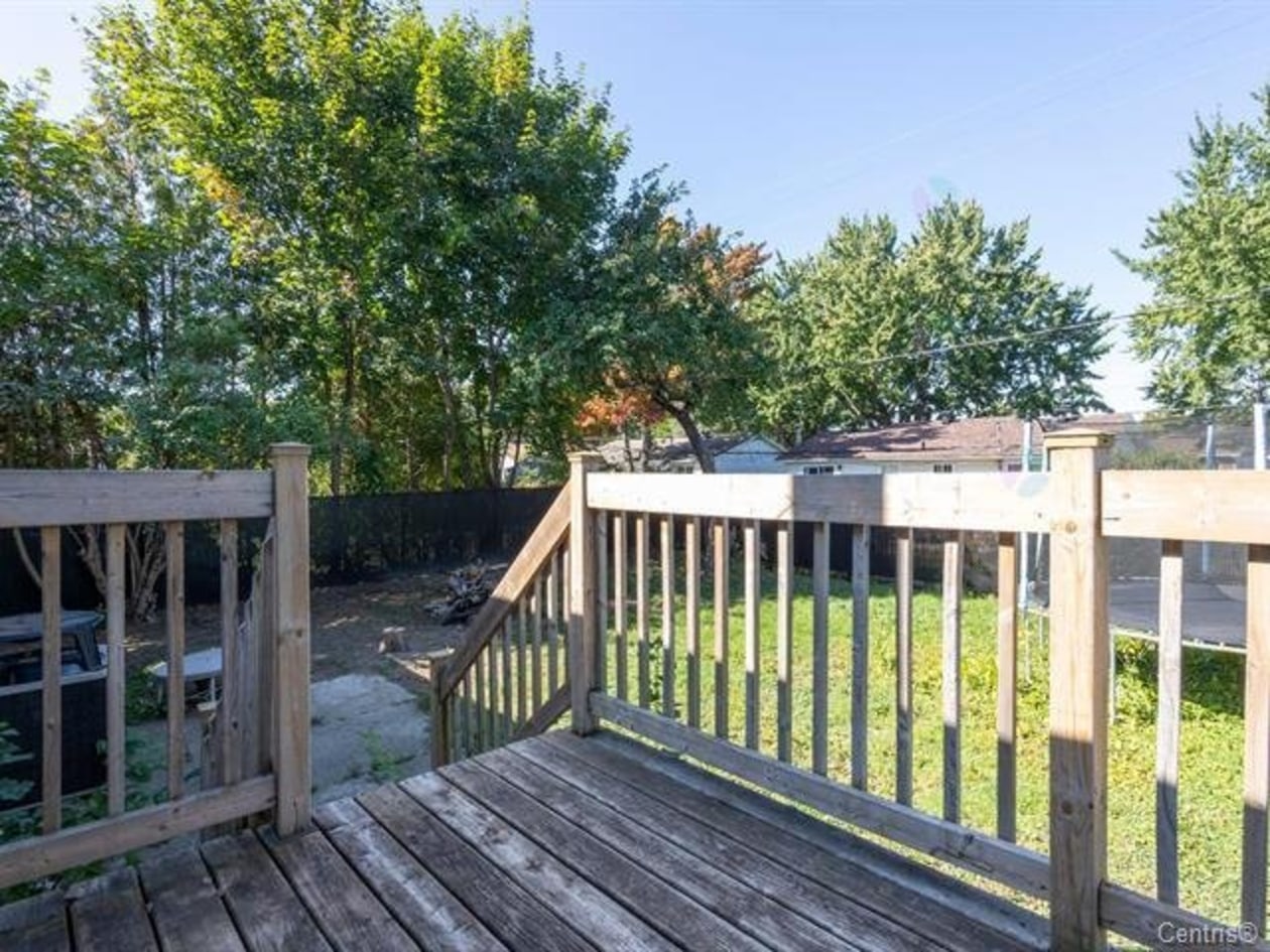Cour — 105, Rue Pierre-Curie, Châteauguay, J6K3Z7, Châteauguay