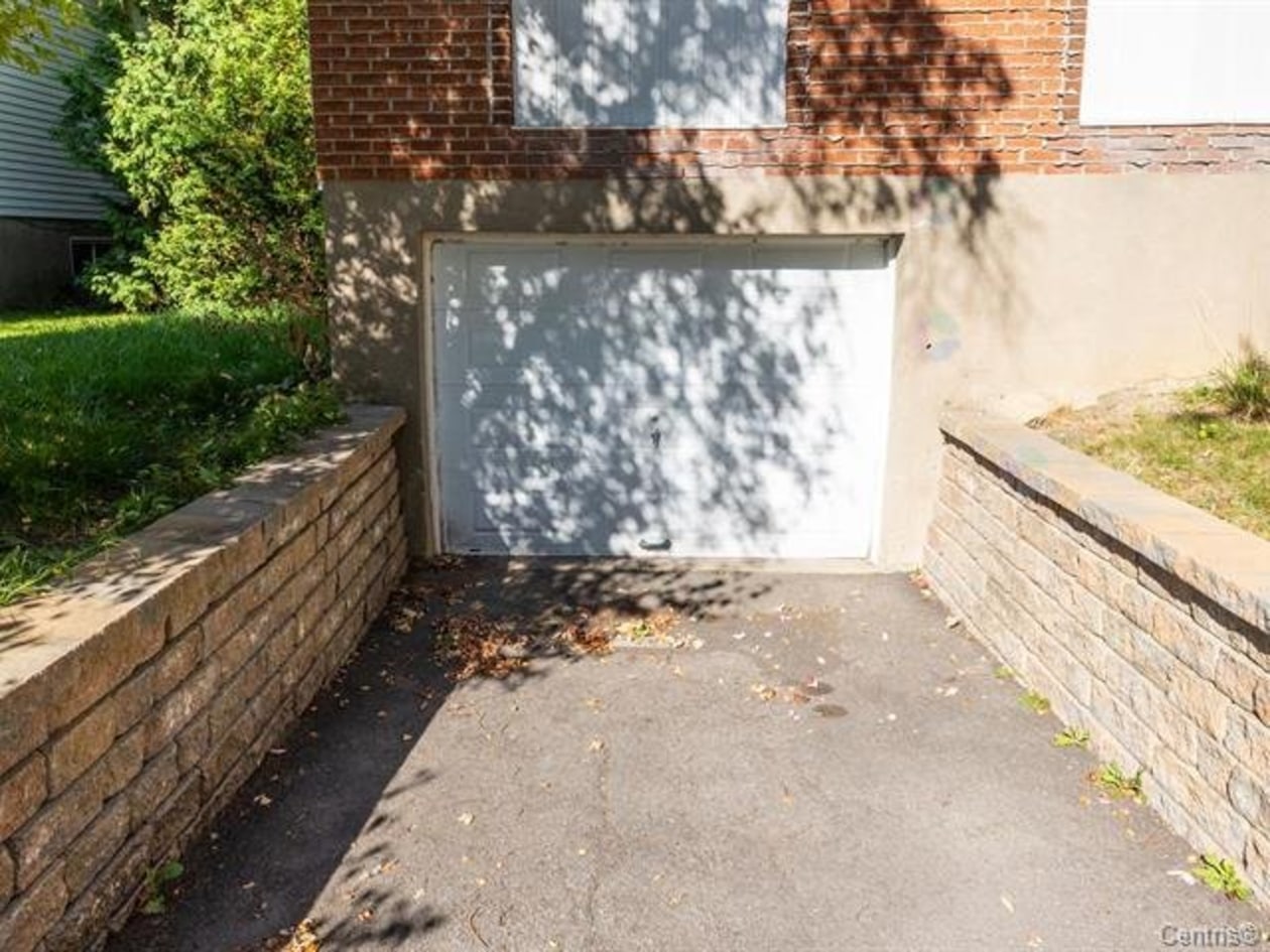 Garage — 105, Rue Pierre-Curie, Châteauguay, J6K3Z7, Châteauguay