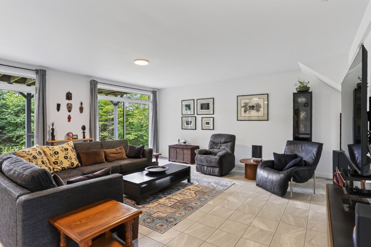 Salle familiale — 5610, Ch. du Lac-Héroux, Saint-Boniface, G0X2L0, Saint-Boniface
