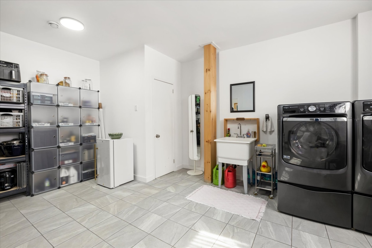 Salle de lavage — 5610, Ch. du Lac-Héroux, Saint-Boniface, G0X2L0, Saint-Boniface