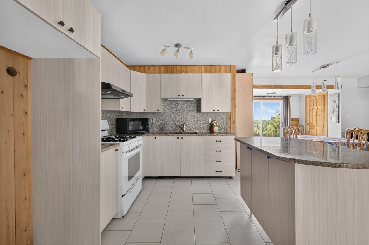 Photo 8 — 139, 4e Rang O., Saint-Anaclet-de-Lessard, G0K1H0, Saint-Anaclet-de-Lessard