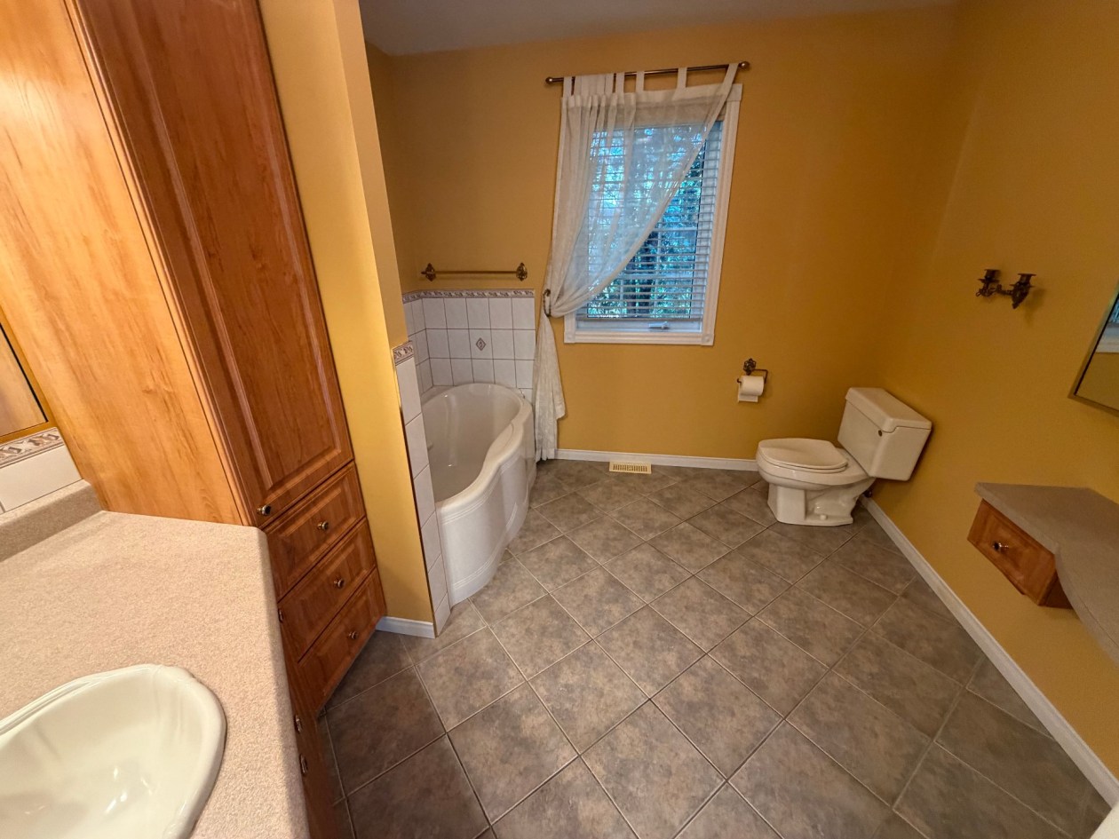 Salle de bains — 165, Rue des Myosotis, Saguenay (Chicoutimi), G7G5H4, Saguenay (Chicoutimi)