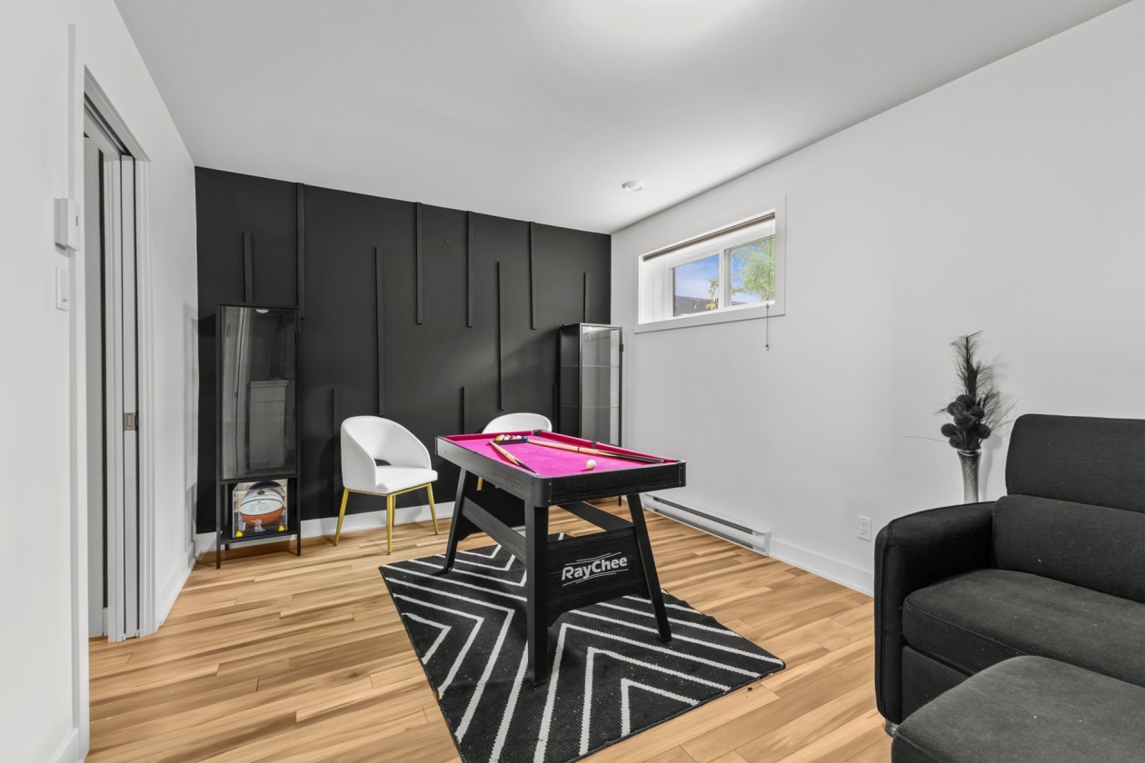 Salle familiale — 6144Z, Rue d'Angora, Terrebonne (Lachenaie), J6X0G9, Terrebonne (Lachenaie)