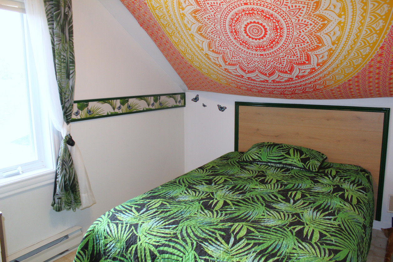 Chambre à coucher — 7 Côte Des Neiges, Cap-Chat, G0J 1E0, Cap-Chat