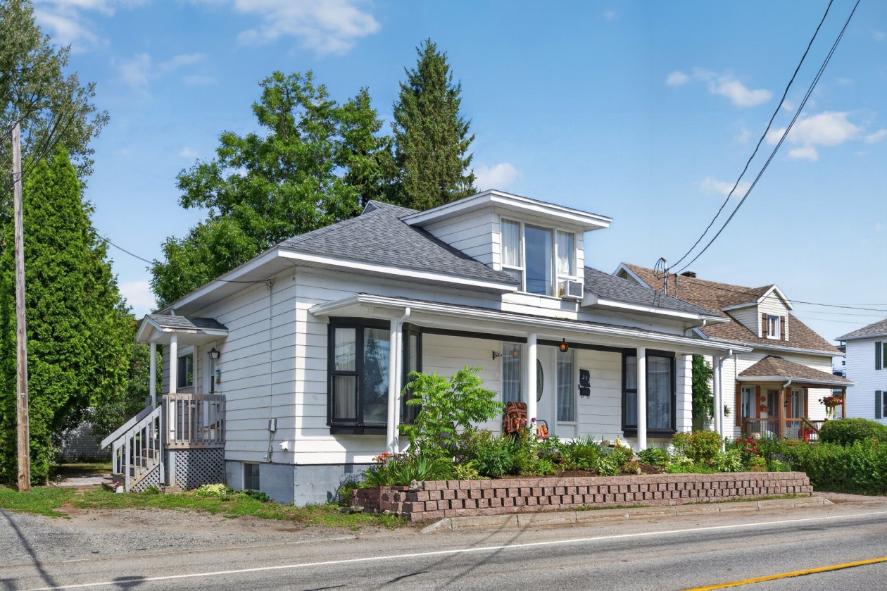 Façade — 24, 2e Rue E., Rimouski, G5L2G2, Rimouski