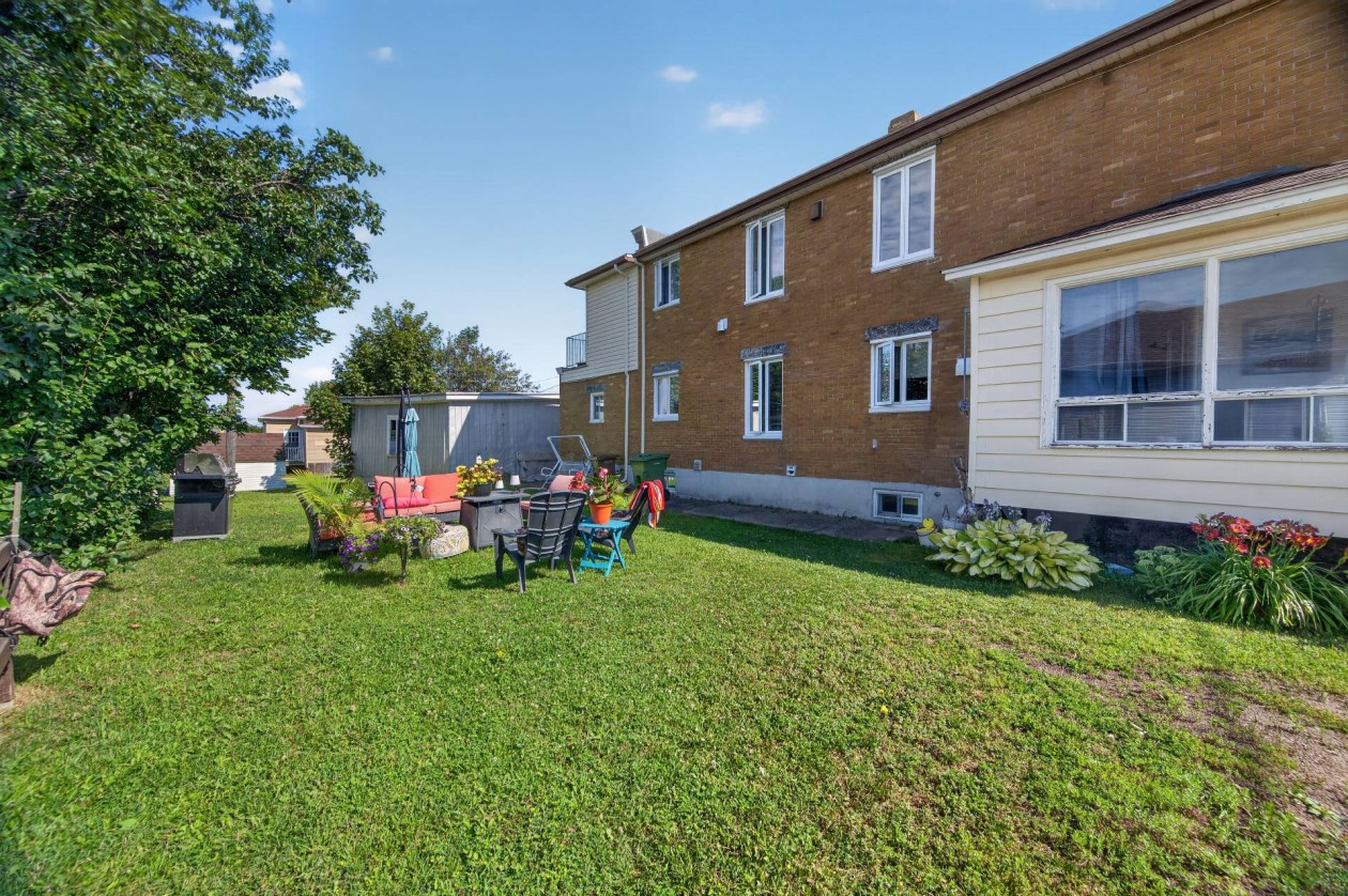 Cour — 44A - 44C, Rue St-Elzéar, Sainte-Luce, G0K1P0, Sainte-Luce