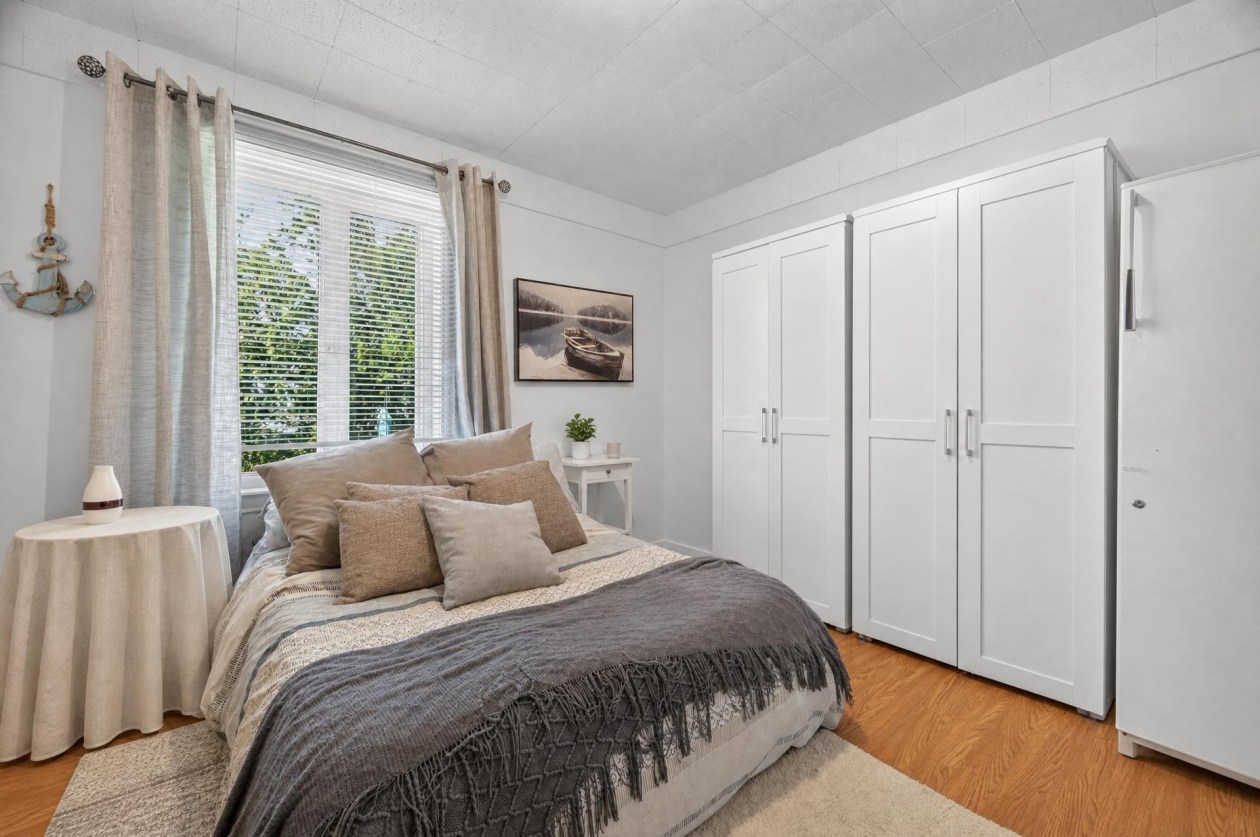 Chambre à coucher — 44A - 44C, Rue St-Elzéar, Sainte-Luce, G0K1P0, Sainte-Luce
