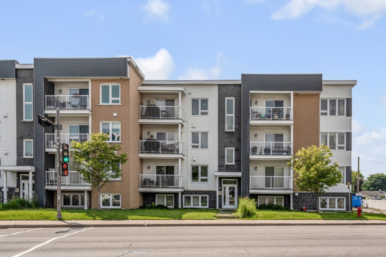 10015, Boul. de l'Ormière — photo 1