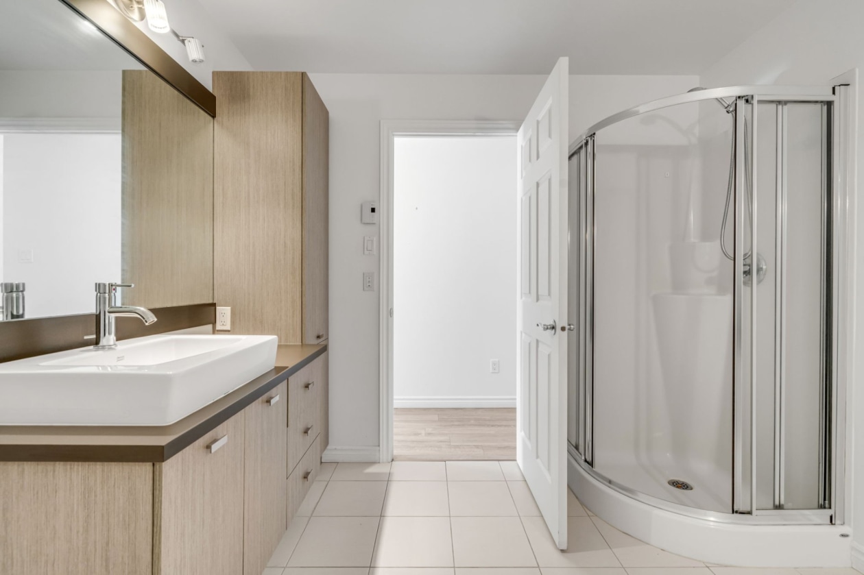 Salle de bains — 10015, Boul. de l'Ormière, 101, Québec (Les Rivières), G2B3L2, Québec (Les Rivières)