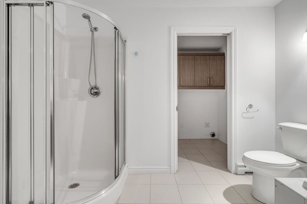 Salle de bains — 10015, Boul. de l'Ormière, 101, Québec (Les Rivières), G2B3L2, Québec (Les Rivières)