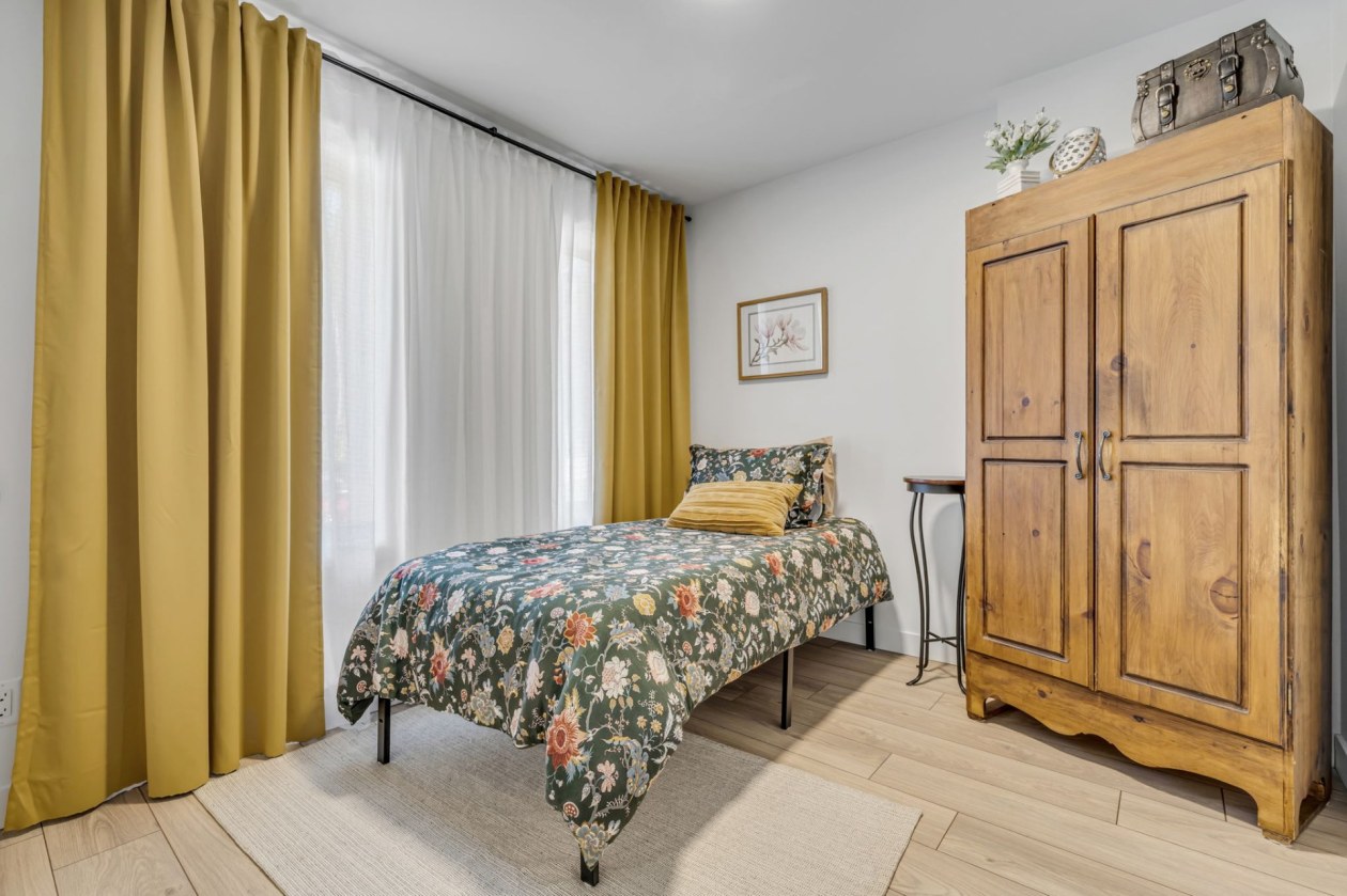 Chambre à coucher — 200 - 204, Rue Philippe-Grenier, Québec (Beauport), G1M0G1, Québec (Beauport)