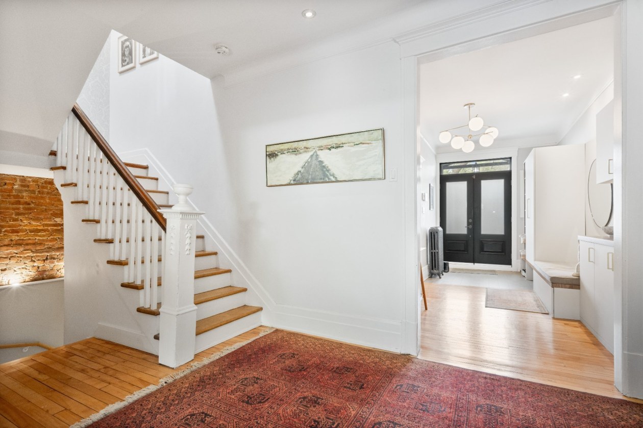 Hall d'entrée — 2382, Boul. Grand, Montréal (Côte-des-Neiges/Notre-Dame-de-Grâce), H4B2W9, Montréal (Côte-des-Neiges/Notre-Dame-de-Grâce)