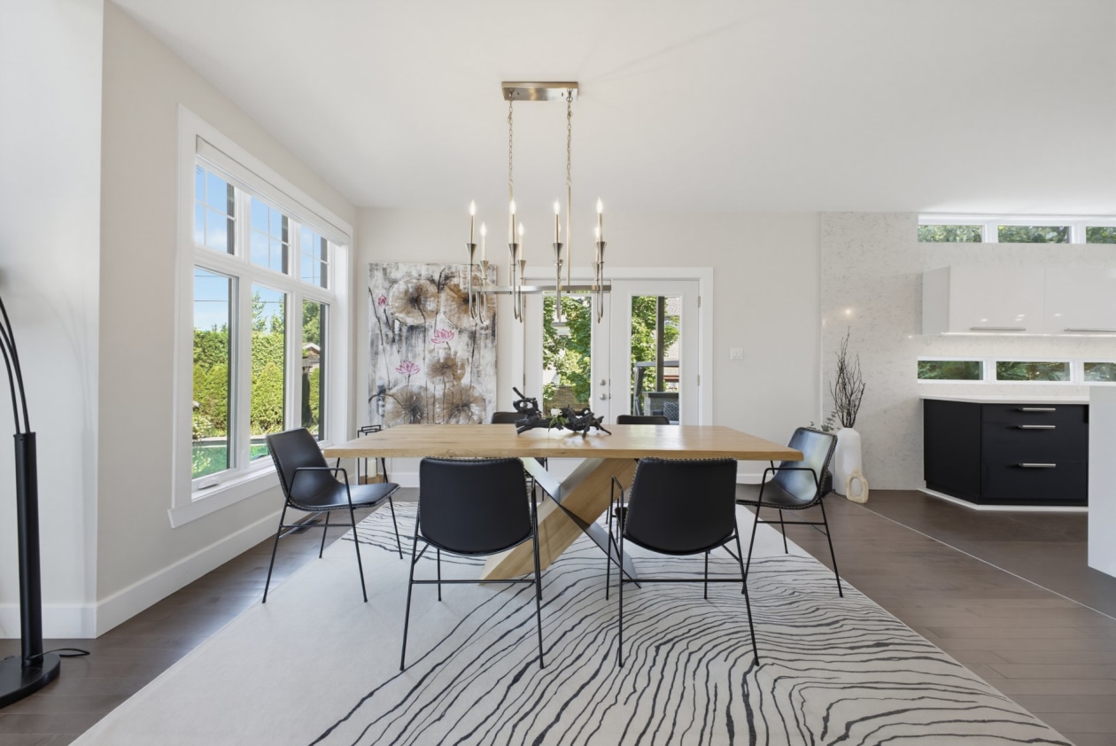 Salle à manger — 580, Av. des Grands-Prés, Terrebonne (Lachenaie), J6V0B2, Terrebonne (Lachenaie)
