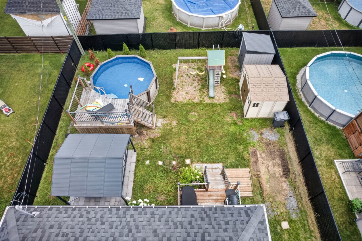 Cour — 2315, Rue Offenbach, Drummondville, J2B1W6, Drummondville