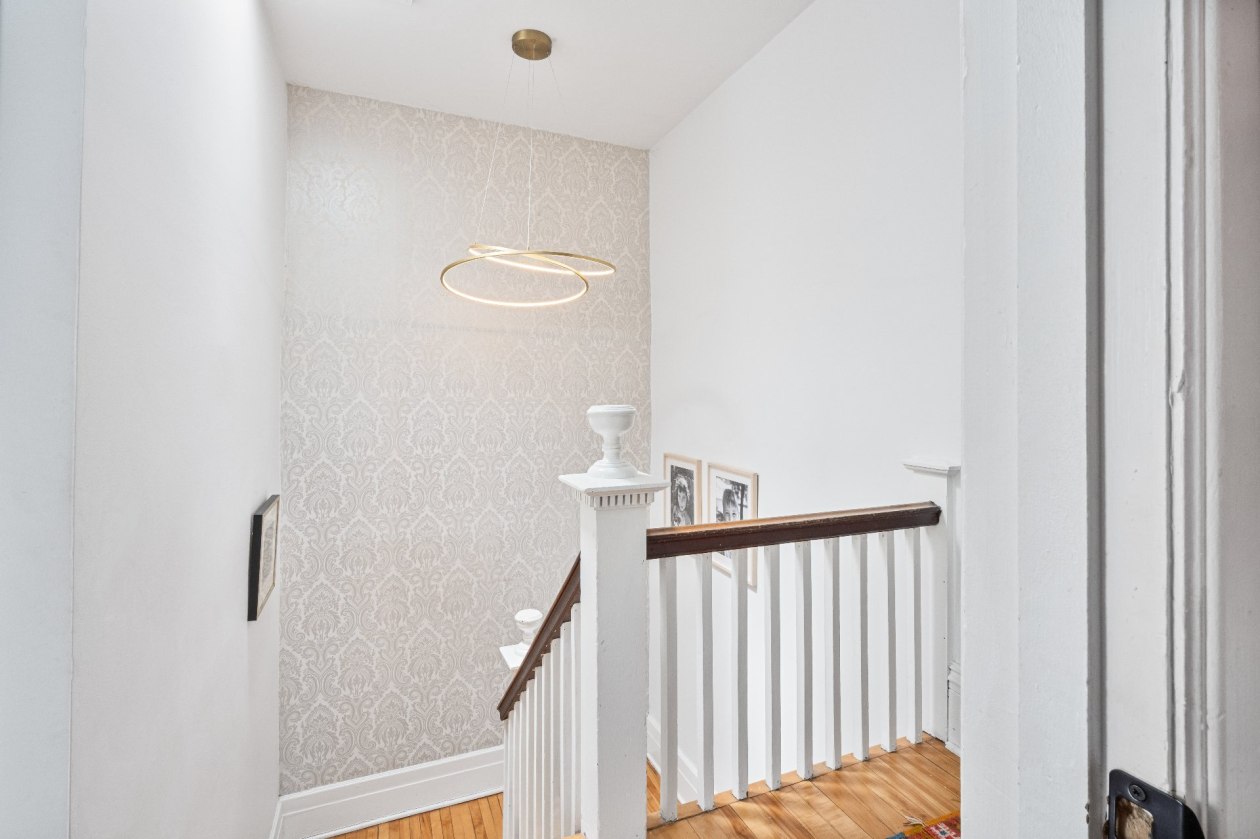 Escalier — 2382, Boul. Grand, Montréal (Côte-des-Neiges/Notre-Dame-de-Grâce), H4B2W9, Montréal (Côte-des-Neiges/Notre-Dame-de-Grâce)