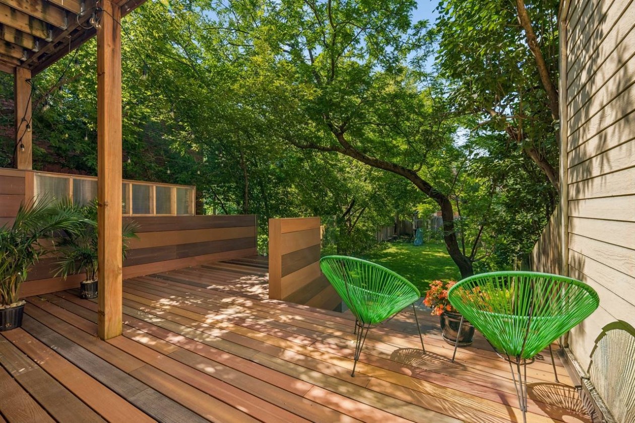 Terrasse — 2382, Boul. Grand, Montréal (Côte-des-Neiges/Notre-Dame-de-Grâce), H4B2W9, Montréal (Côte-des-Neiges/Notre-Dame-de-Grâce)