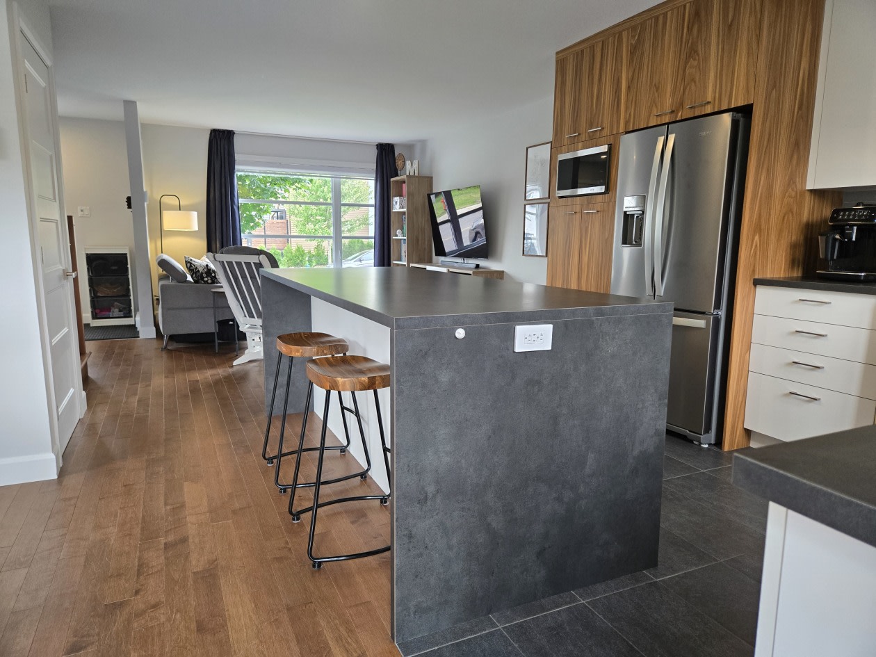 Cuisine — 1374 Rue Des Calèches, Québec, G3K 0M8, Québec