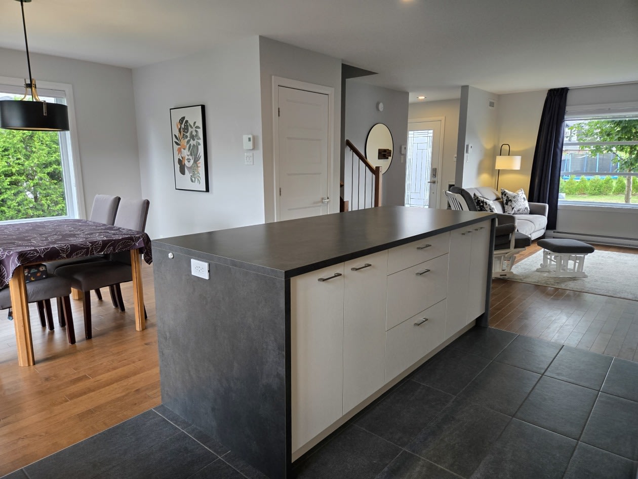 Cuisine — 1374 Rue Des Calèches, Québec, G3K 0M8, Québec