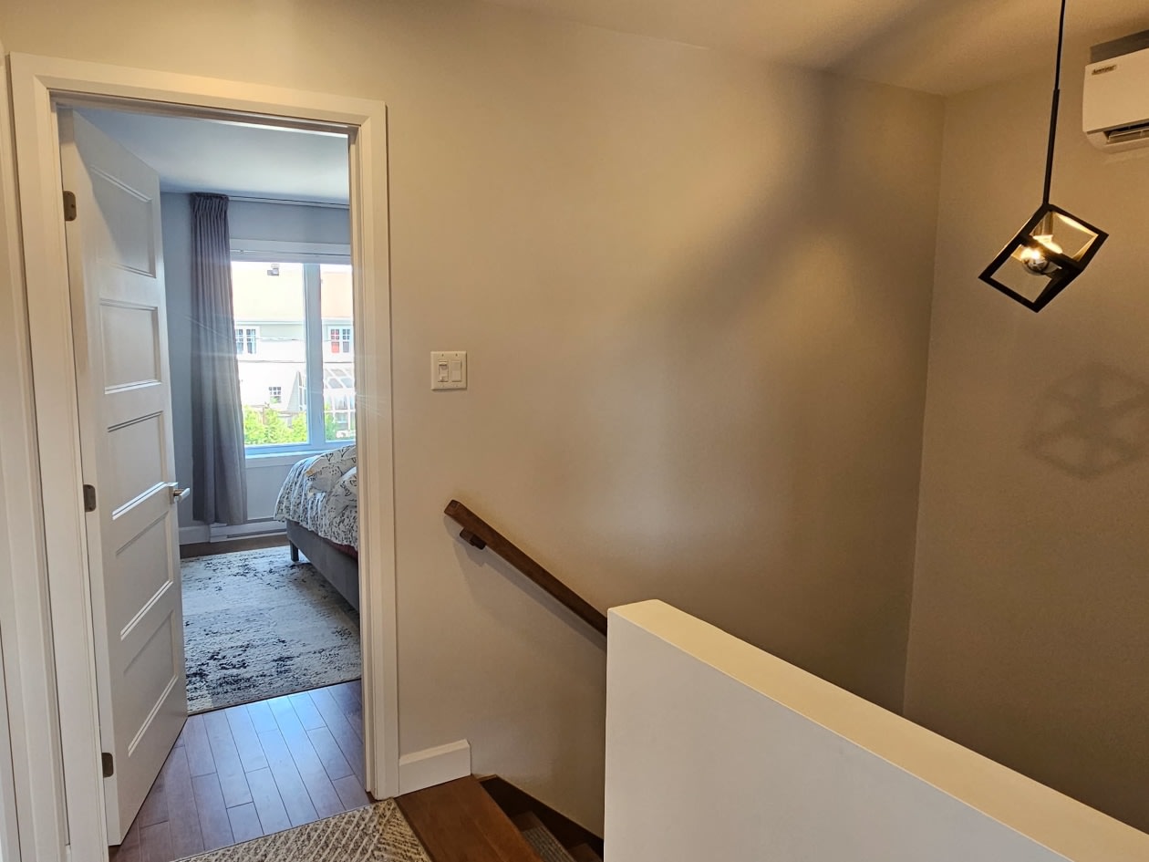 Corridor — 1374 Rue Des Calèches, Québec, G3K 0M8, Québec