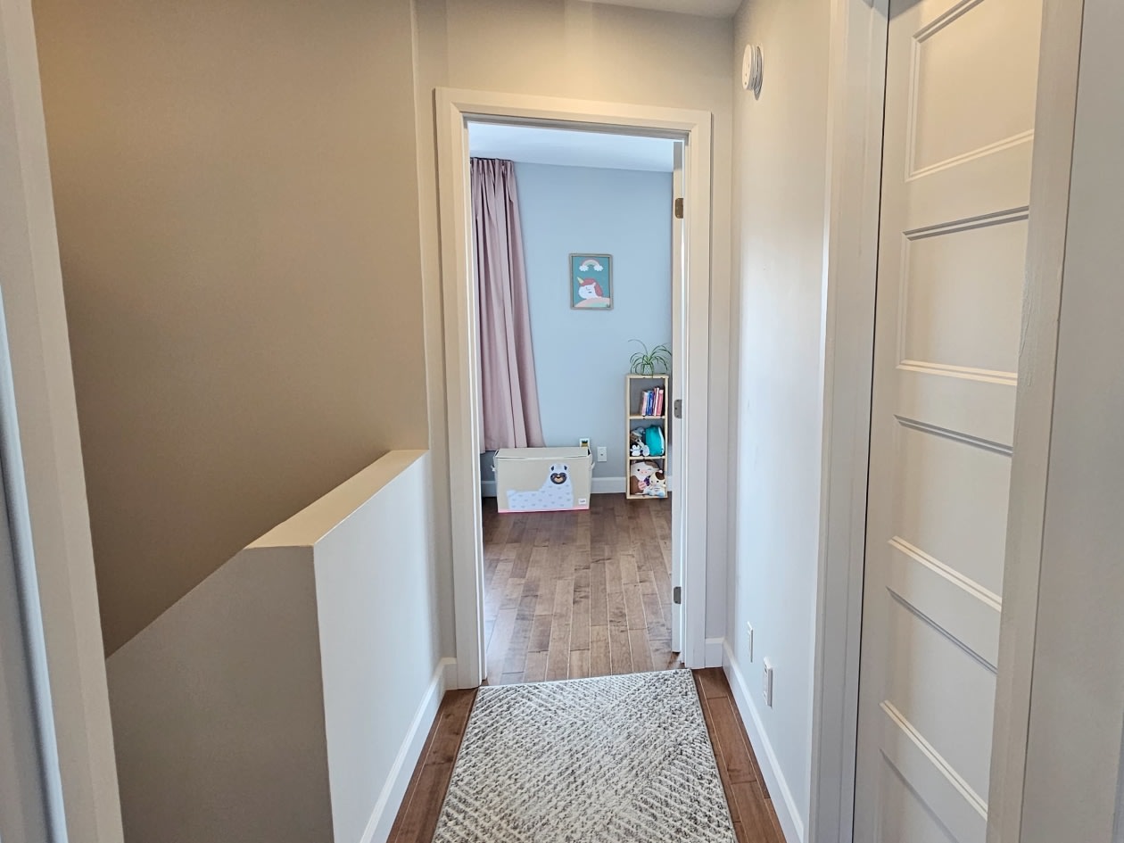 Corridor — 1374 Rue Des Calèches, Québec, G3K 0M8, Québec
