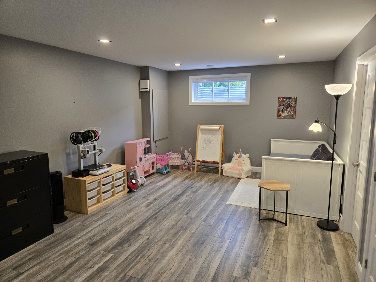 Salle familiale — 1374 Rue Des Calèches, Québec, G3K 0M8, Québec