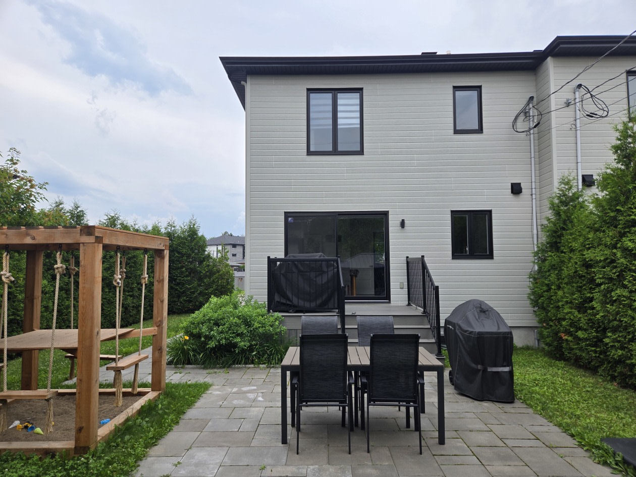 Terrasse — 1374 Rue Des Calèches, Québec, G3K 0M8, Québec