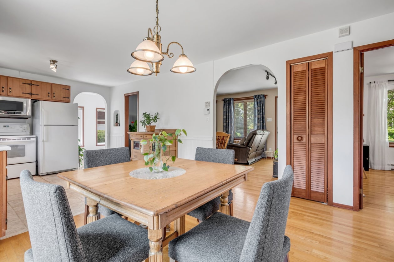 Salle à manger — 4125, Av. Terriot, Québec (Les Rivières), G2E3T1, Québec (Les Rivières)