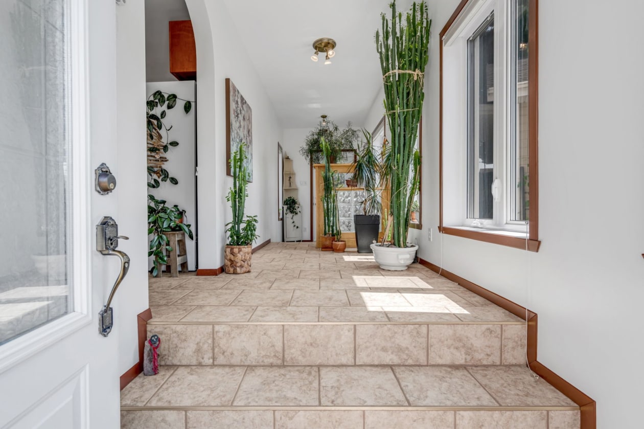 Hall d'entrée — 4125, Av. Terriot, Québec (Les Rivières), G2E3T1, Québec (Les Rivières)