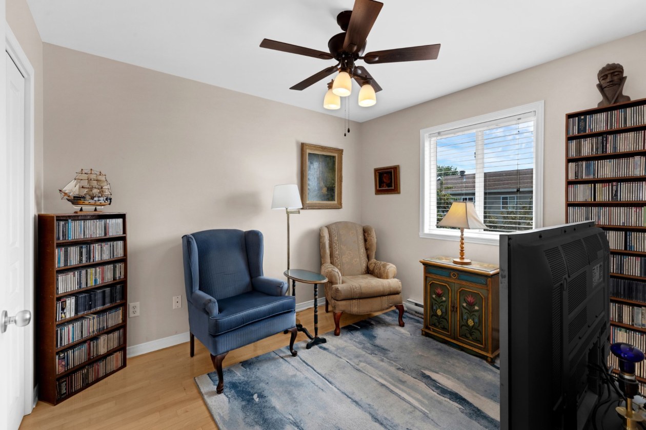 Chambre à coucher — 816, Rue du Faubourg, Longueuil (Le Vieux-Longueuil), J4N1S6, Longueuil (Le Vieux-Longueuil)
