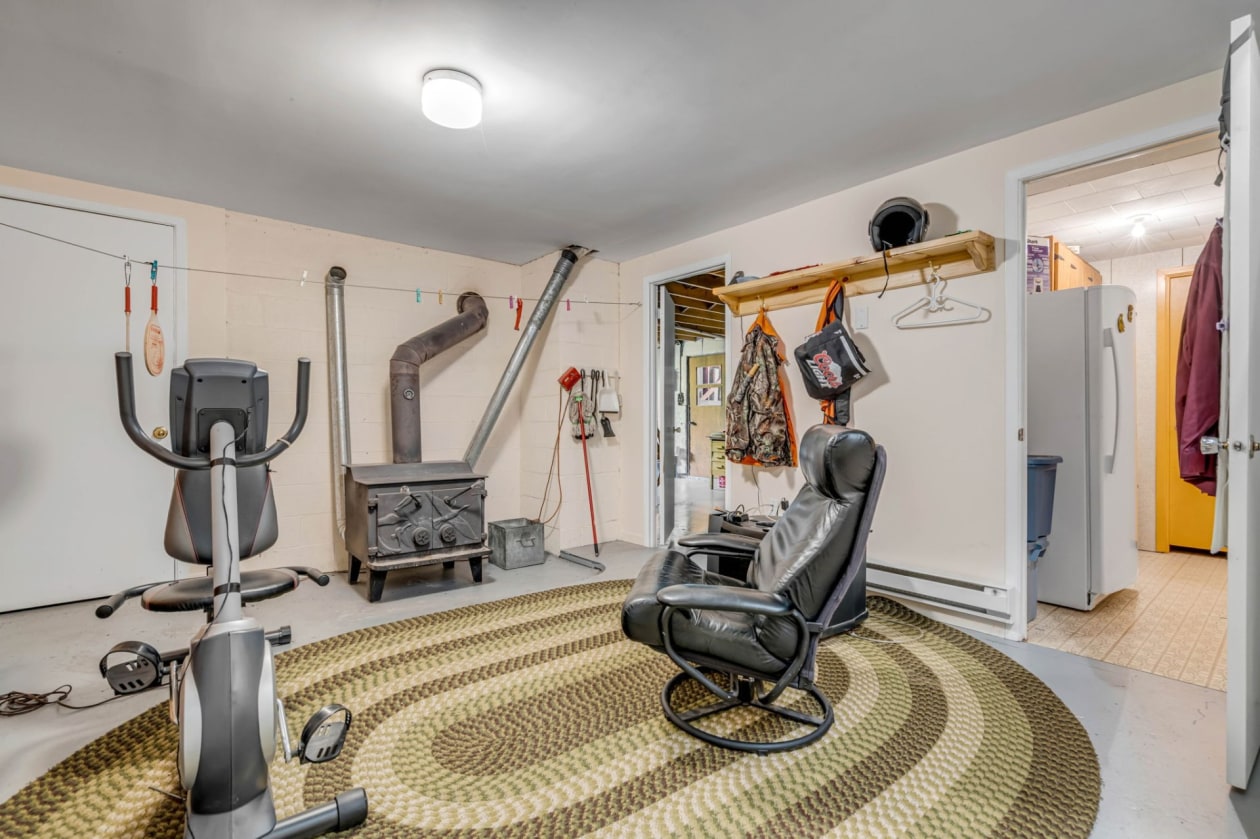 Salle familiale — 115, Vieux Chemin, Saint-Raymond, G3L1Y5, Saint-Raymond